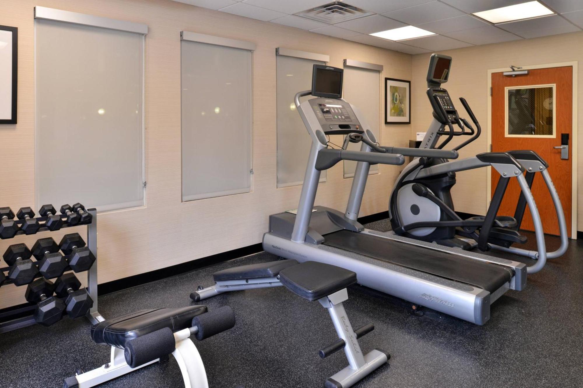 Fairfield Inn & Suites Cleveland Avon Exteriör bild
