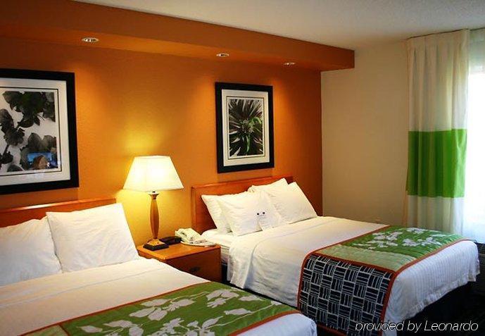 Fairfield Inn & Suites Cleveland Avon Rum bild